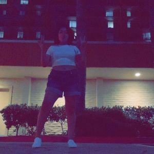 Meet your Posher, Jade